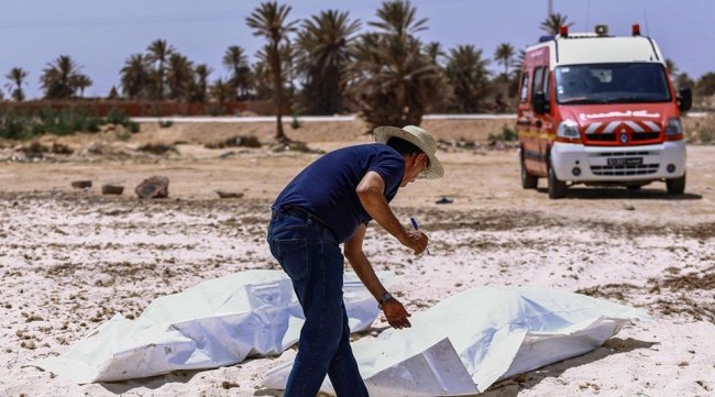 صفاقس نحو تهيئة مقبرة خاصة لضحايا غرق مراكب الهجرة من غير التونسيين Arabeque 