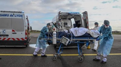 فرنسا تسجل أكثر من 100 ألف إصابة جديدة بكورونا