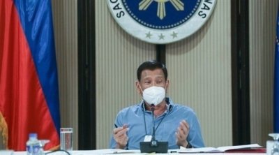 رئيس الفلبين يهدد باعتقال غير الملقحين ضد كورونا