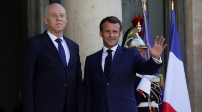 فرنسا تعد بمساندة تونس لدى صندوق النقد الدولي