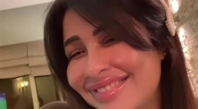 ياسمين عبد العزيز تثير الجدل حول إجرائها عملية تجميل