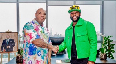 K2Rhym signe un partenariat avec le boxeur Floyd Mayweather