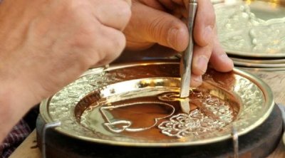 تونس تسعى لتسجيل 'النقش على المعادن' على قائمة تراث اليونسكو 