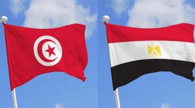 Le chef du gouvernement égyptien en visite officielle en Tunisie 