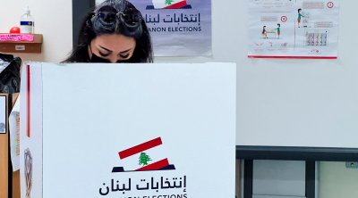الانتخابات اللبنانية : حزب الله وحلفاؤه يخسرون الأغلبية في البرلمان و مكاسب للمستقلين
