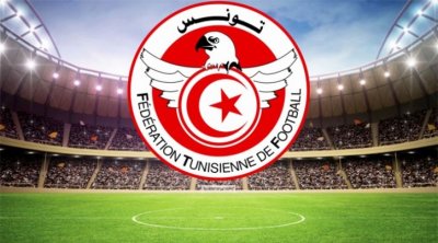 وزارة الرياضة تهدد بحل جامعة كرة القدم 