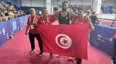 وهران 2022 : محمد السعداوي يحرز برونزية وزن 97 كلغ في المصارعة الحرة