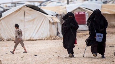 فرنسا تعيد عشرات الأطفال و16 والدة من مخيمات في سوريا