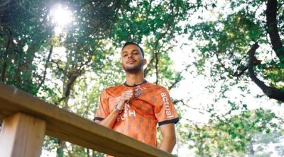 Montassar Talbi signe à FC Lorient