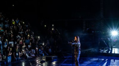 في أول إطلالة لها في تونس ... فوزية تحيي حفلا جماهيريا ناجحا في مهرجان الحمامات (صور)