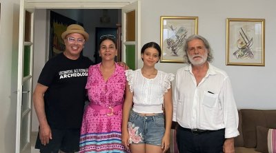 مارسال خليفة و ظافر يوسف في زيارة لعائلة الصغير أولاد أحمد