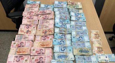 أريانة : إحباط محاولة تهريب مبالغ من العملة الصعبة و المحلية بقيمة 136 ألف دينار