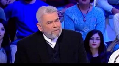 الفاضل الجزيري عن الزيارة وعشاق الدنيا : أنا الغابة و هوما الحطابة 