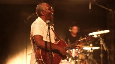 صبري مصباح يعلن اعتزاله الفن 