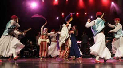 نحو إلغاء تراخيص التصوير و العروض الفنية