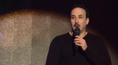 نجيب بالقاضي يعبر عن مساندته لقرار غلق قناة الوطنية الاولى على يوتيوب