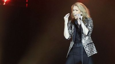 في فيديو مؤثر.. سيلين ديون تُعلن إصابتها باضطراب عصبي نادر