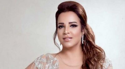 آمنة فاخر تصاب بطفح جلدي بسبب منتوج تونسي معروف (صور)