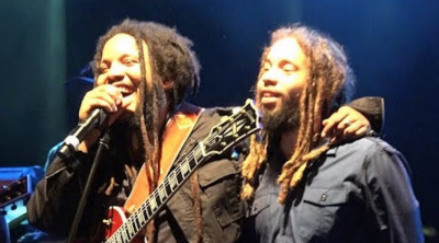 العثور على حفيد بوب مارلي ميتا بسيارته عن 31 عاما