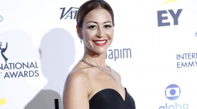 إيقاف تنفيذ الحكم سجن في حق منة شلبي