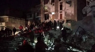 Un important séisme fait plus de 1.500 morts en Turquie et en Syrie