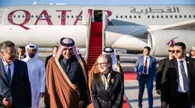 Le Premier ministre qatari en visite de travail en Tunisie