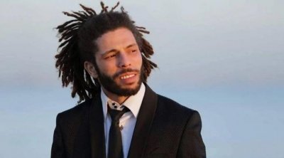 كافون يطمئن جمهوره على صحته بعد تعرضه لـ''جلطة''