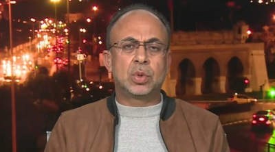 الصحفي محمد الفوراتي أمام فرقة مكافحة الإرهاب بالعوينة