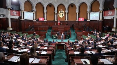بدر الدين القمودي: الدستور الجديد ينص على الكتل البرلمانية... ولا يمنعها 