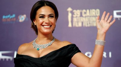 هند صبري : تعرضت للتنمر بسبب أسناني 