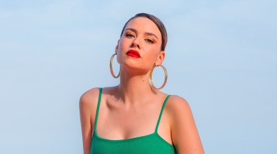 نجلاء بن عبد الله تفتح النار على الجبل الأحمر : مسلسل رجالي و النساء كانوا للزينة فقط