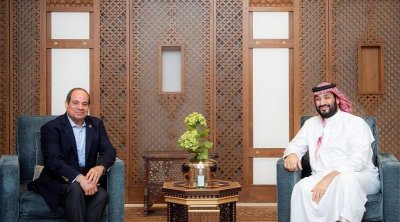 Ben Salman s’entretient avec al-Sissi, en visite en Arabie saoudite