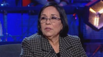 لطيفة القفصي : الفنانين الذين يتكلمون بالسوء عن زملائهم ''مرتزقة''