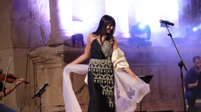 بالفيديو : فايا يونان تطلق أغنية تونسية ''نفرح برشا''