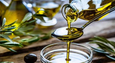 وزارة الفلاحة تفتح المجال للمصدرين الخواص لتصدير زيت الزيتون التونسي السائب