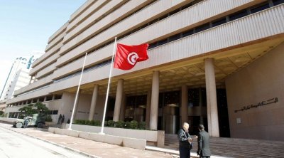 تراجع رصيد تونس من العملة الصعبة إلى 93 يوم توريد