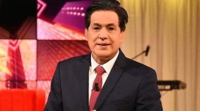 الشابي يهاجم وليد التونسي : جبتو عام 2013 مايعرفش يلبس كسوتو ومايعرفش يتكلم ويغني