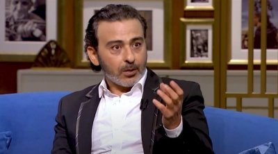 فنان مصري : إدماني سبب وفاة والدتي و أخي إنقذني من الإنتحار