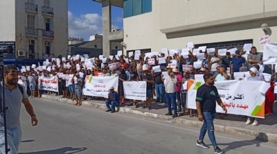 Les boulangeries non-classées protestent devant le ministère du Commerce