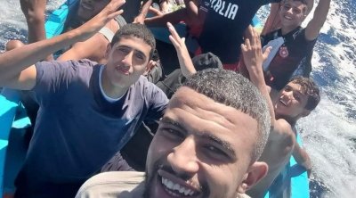 مغني الراب ''حسان junior'' يجتاز الحدود البحرية خلسة باتجاه إيطاليا