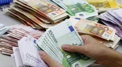 إحتياطي تونس من العملة الصعبة يبلغ 110 يوم توريد