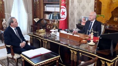 Kaïs Saïed reçoit le chef du gouvernement