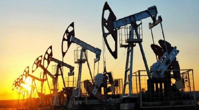 Les cours du pétrole se hissent à leur seuil le plus haut depuis 10 mois