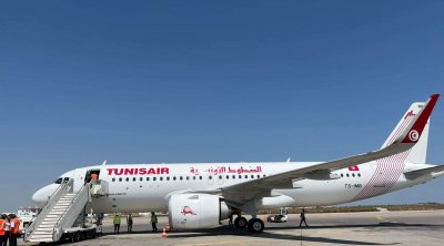 نحو تمديد العمل بالخط الجوي توزر باريس 