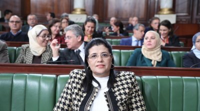 وزيرة المالية : تونس في حاجة إلى اقتراض 16 مليار دينار من الخارج سنة 2024