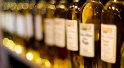 Le ministère du Commerce annonce la saisie de 1420 litres d’huile d’olive frelatée
