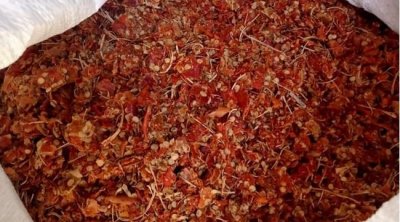Le ministère de l’Intérieur annonce la saisie de 796 tonnes de restes de piments et de tomates destinés à la préparation de l’harissa