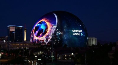 Las Vegas : Samsung ouvre un portail vers une nouvelle ère de mobilité avec IA sur l'Exosphère de The Sphere, avant l'Unpacked 2024