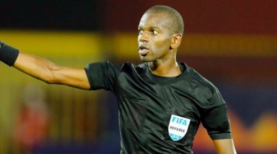حكم سنغالي يدير مباراة تونس و جنوب إفريقيا 