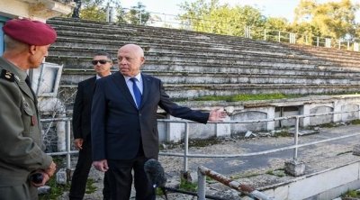 Saied appelle à hâter la rénovation de la piscine du Belvédère